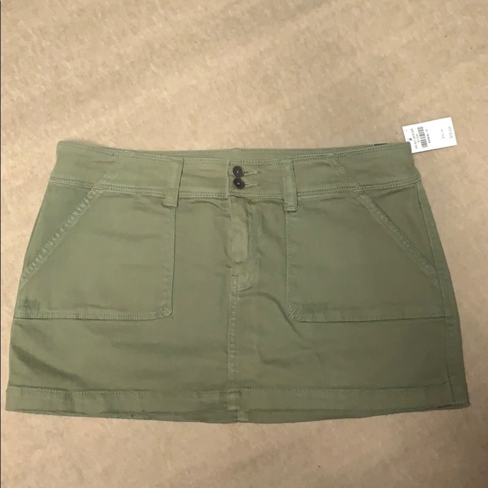 Army green Abercrombie & Fitch skirt